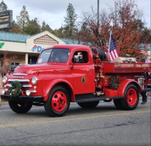 2023 Christmas Everett Fox Dodge2